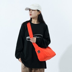 TRUST-U Water-repellent crossbody canvas fitness bag Japanese and Korean homestay ins style one-shoulder storage bag wear-resistant trendy sports bag