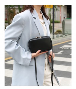 TRUST-U କୋରିଆନ୍ ଷ୍ଟାଇଲ୍ ମିନି କ୍ରସବଡି ବ୍ୟାଗ୍ ଡବଲ୍ ଜିପର୍ ସହିତ - ମହିଳାଙ୍କ ପାଇଁ ଟ୍ରେଣ୍ଡି ଛୋଟ ବର୍ଗାକାର କାନ୍ଧ ହ୍ୟାଣ୍ଡବ୍ୟାଗ୍