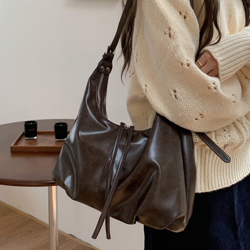 TRUST-U Retro-style underarm bag, new autumn/winter style, relaxed and fashionable Korean tote bag, large capacity crossbody bag