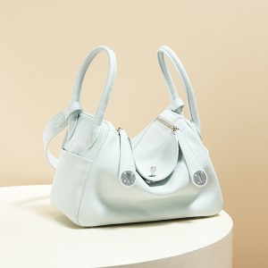 TRUST-U Ato fe'avea'i tama'ita'i pa'u mālūlū 2024 ato fa'ato'a fou fa'ailoga maualuga fa'alogona tele ato fe'avea'i.