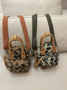 Mkoba wa TRUST-U Mini wa viraka wa ngozi ya kondoo, mdogo na kompakt, kwa ajili ya wanawake, laini na unaoweza kutumika mbalimbali, unaofaa kwa bega au mkoba.