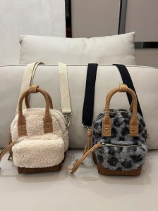 Mkoba wa TRUST-U Mini wa viraka wa ngozi ya kondoo, mdogo na kompakt, kwa ajili ya wanawake, laini na unaoweza kutumika mbalimbali, unaofaa kwa bega au mkoba.