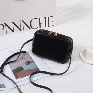 TRUST-U Korean style minimalist crossbody bag, trendy double zipper fashionable small square bag