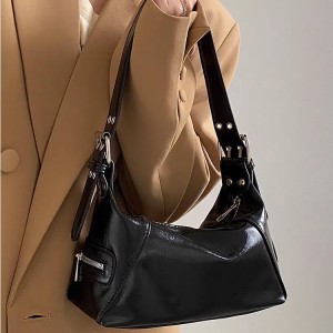 TRUST-U 2025 New Style Women’s Handbag, Spicy Motorcycle Handbag, Versatile Oil-Wax Leather Shoulder Bag