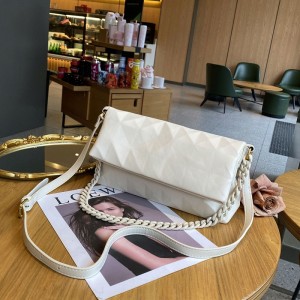 TRUST-U New stylish and versatile niche design chain diamond pattern shoulder bag/crossbody/underarm bag
