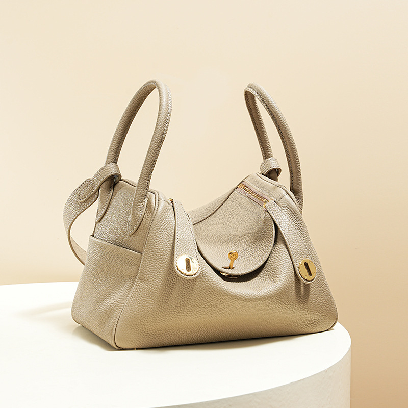 TRUST-U Soft leather women’s bag crossbody bag women new underarm bag niche high-grade sense large capacity commuter bag