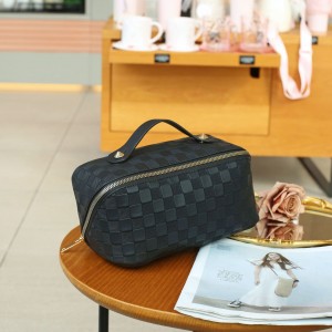 TRUST-U New PU large capacity monogram waterproof toiletry bag/makeup bag