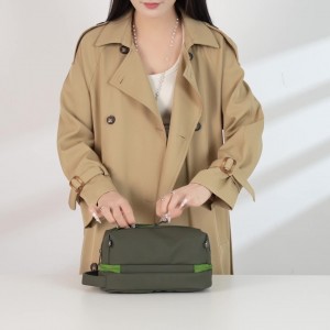 TRUST-U Ny vattentät liten fyrkantig väska, förvaringsväska för torra och våta föremål, mångsidig och trendig multifunktionell lättviktig PVC-necessär och kosmetikaväska