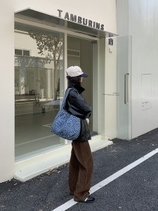 Sac TRUST-U en toile bleue à imprimé léopard, style coréen, tendance et polyvalent, sac bandoulière, sac porté épaule, grande capacité, cabas idéal pour les trajets quotidiens