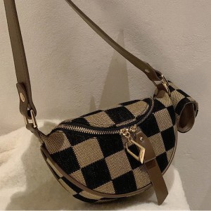 TRUST-U New stylish and versatile chest bag, fashionable checkered retro saddle dumpling bag, waist bag, trendy crossbody bag