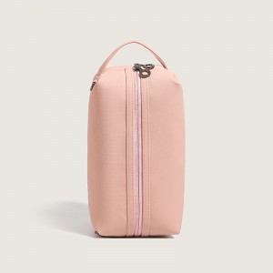 TRUST-U Ny vattentät liten fyrkantig väska, förvaringsväska för torra och våta föremål, mångsidig och trendig multifunktionell lättviktig PVC-necessär och kosmetikaväska