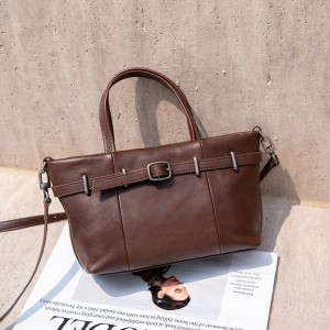 TRUST-U កាបូបស្ត្រីស្បែកទន់ crossbody bag women 2024 new underarm bag niche high-grade sense កាបូបធ្វើដំណើរដែលមានសមត្ថភាពធំ