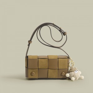 TRUST-U Retro color-blocked plaid shoulder bag, new autumn/winter woven crossbody bag, niche design small square bag