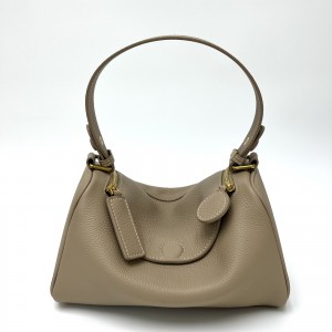 TRUST-U Мека кожна женска чанта за преку глава, женска чанта за под пазуви, нова ниша, висококвалитетна Sense чанта за патување со голем капацитет за 2024 година