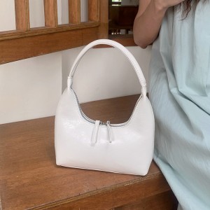 TRUST-U Niche design, silver crescent-shaped small crossbody bag for summer, versatile handbag/shoulder bag