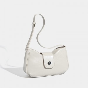 TRUST-U Black shoulder bag for women, retro style, new underarm bag, PU leather, fashionable and simple small square bag for commuting.