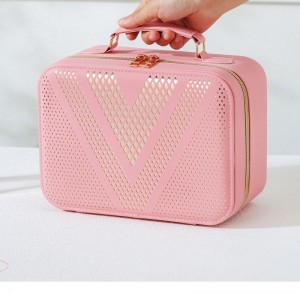 TRUST-U រចនាបថថ្មីជាមួយនឹងពន្លឺ LED កញ្ចក់ភាពស្រស់ស្អាត កាបូបស្ពាយគ្រឿងសម្អាង កាបូបដាក់ឥវ៉ាន់ ប្រអប់ដាក់គ្រឿងសម្អាងចល័តពហុមុខងារ