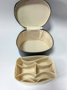 TRUST-U 2025 چېگرا ھالقىغان گىرىم خالتىسى ئېلىپ يۈرۈشكە ئەپلىك گىرىم قېپى خۇرۇم ساقلاش سومكىسى ساياھەت يۇيۇش خالتىسى چوڭ سىغىملىق ساقلاش ساندۇقى