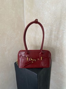 TRUST-U Retro bowling ball shoulder bag, women’s bag, underarm handle, large capacity pillow bag, textured solid color niche bag